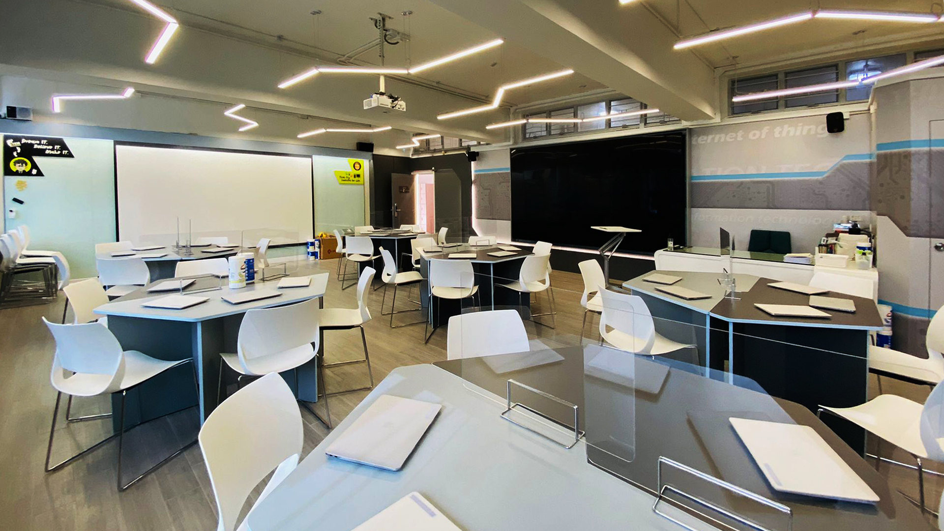 馬鞍山聖若瑟中學 STEM Room